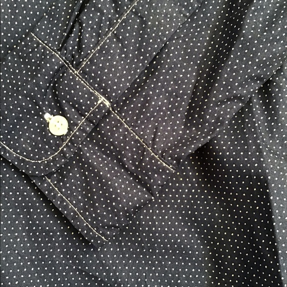 Shirt - Picture 3 of 4